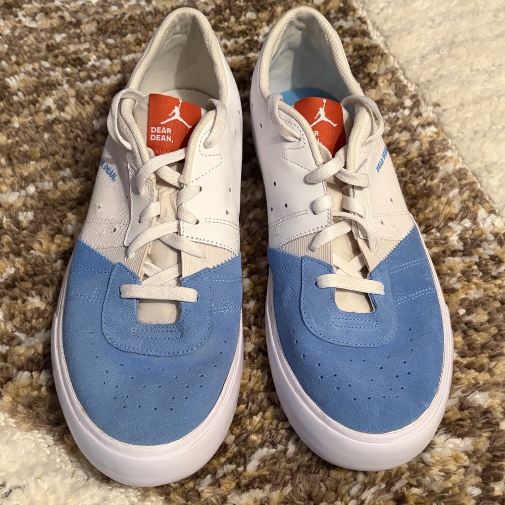 LIKE NEW Men’s Size 12 Jordan Series .02 Dear Dean Casual Sneakers
